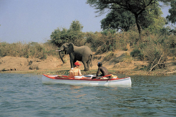 Zimbabwe Canoe-Trip