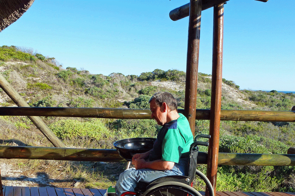 Grill Agulhas, Südafrika mit Rollstuhl, Bild von Ulrike Löhr, Zypresseunterwegs.de