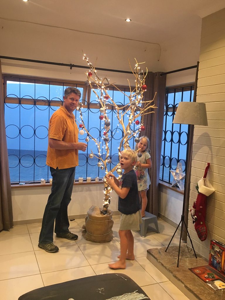 Weihnachten feiern in Afrika › Iwanowskis Afrika-Blog