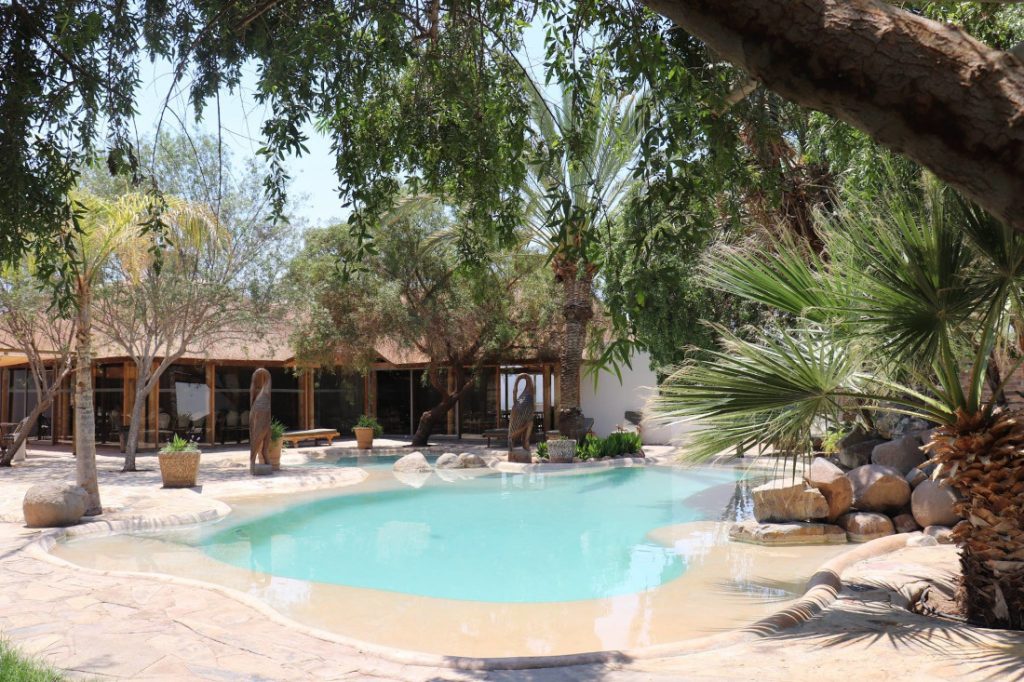 Namibia Oranjefluss Norotshama River Resort Pool Iwanowskis Reisen - afrika.de