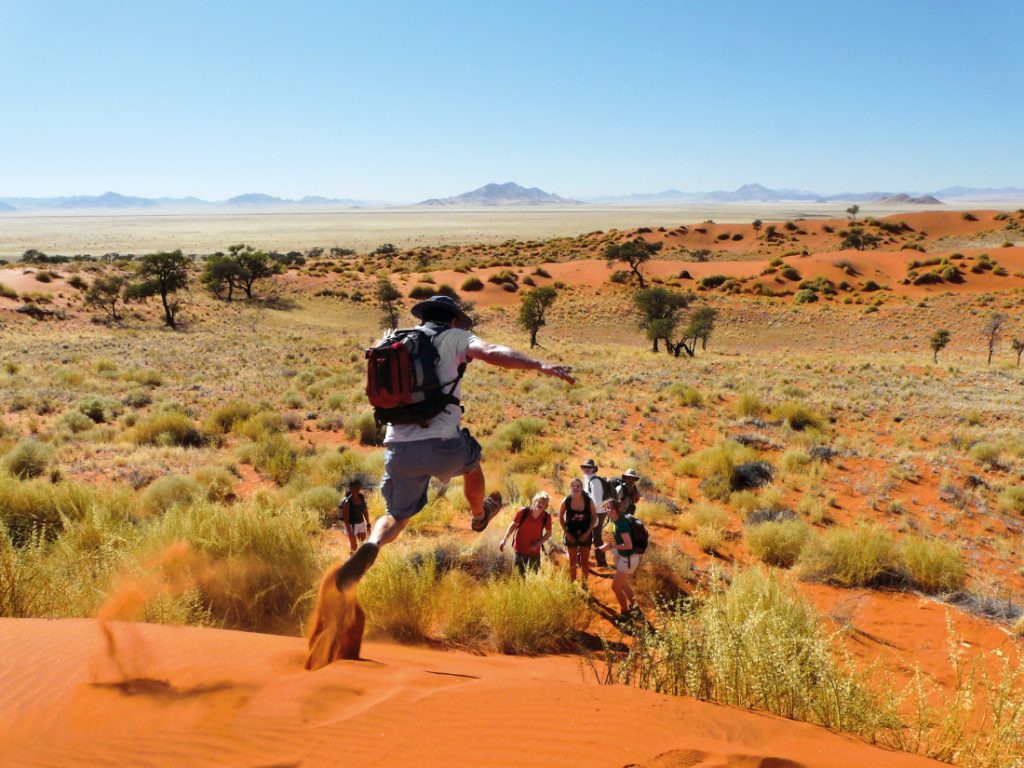 Namibia NamibRand Nature Reserver Tok Tokkie Trail Dünensprung Iwanowskis Reisen - afrika.de