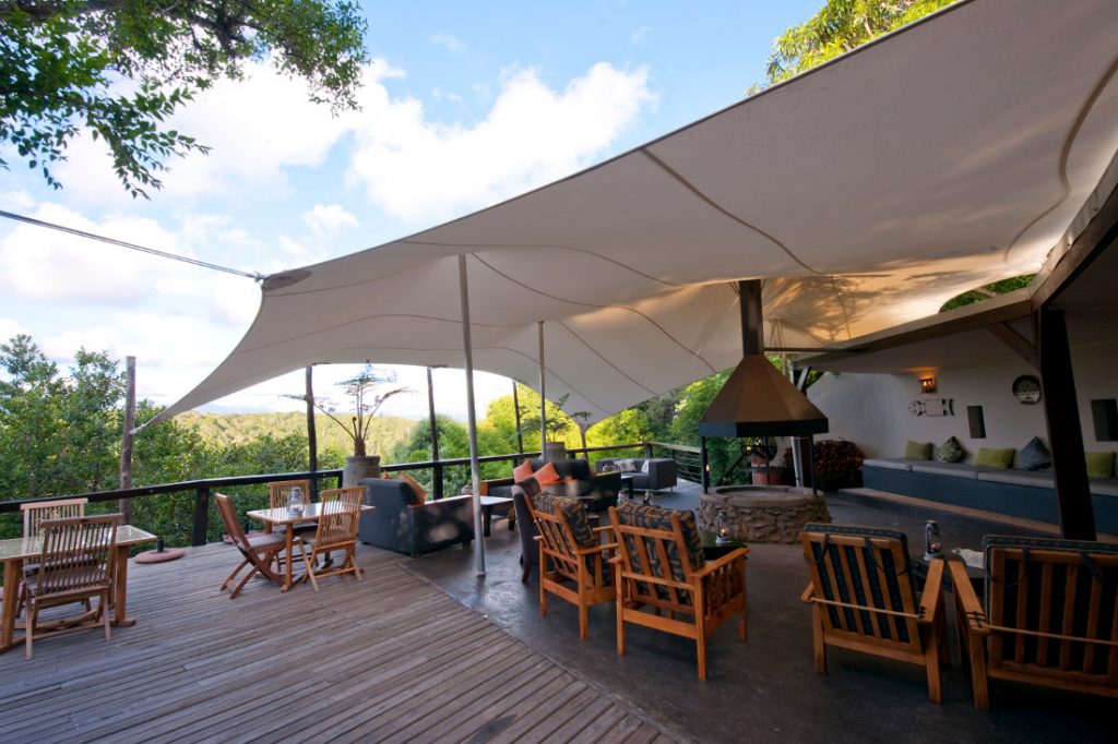 Südafrika Plettenberg Bay Hog Hollow Country Lodge Lounge Iwanowskis Reisen - afrika.de