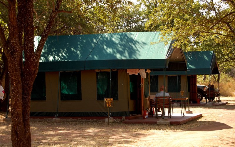 Südafrika Pilanesberg Manyane Resort Safarizelt Iwanowskis Reisen - afrika.de