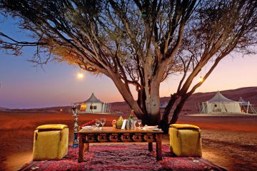 Oman Wahiba Sands Desert Nights Camp Wüstendinner Iwanowskis Reisen - afrika.de