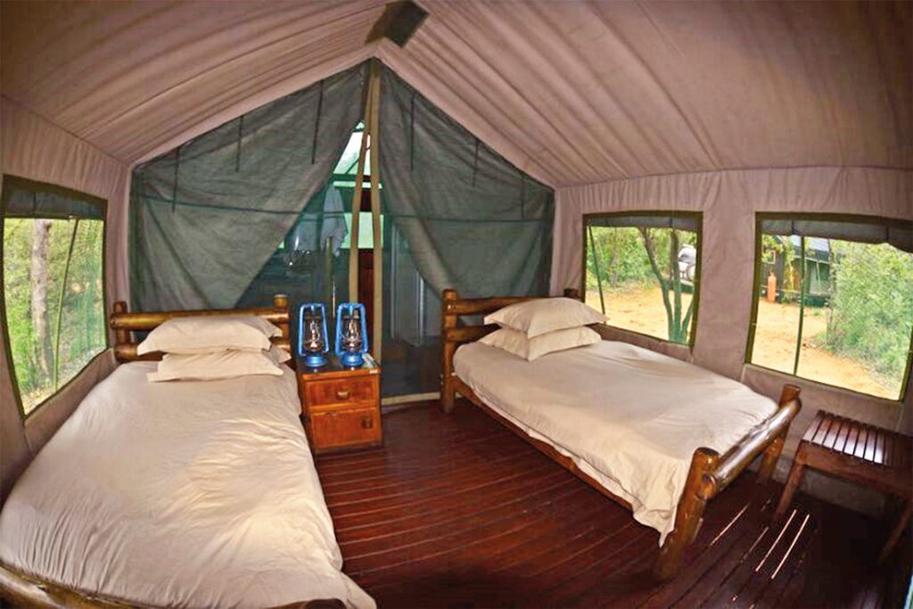 Südafrika Makuya Nature Reserve Mutale Falls Safari Camp Unterkunft Iwanowskis Reisen - afrika.de