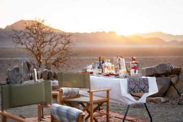 Namibia Sesriem Hoodia Desert Lodge Dinner Iwanowskis Reisen - afrika.de