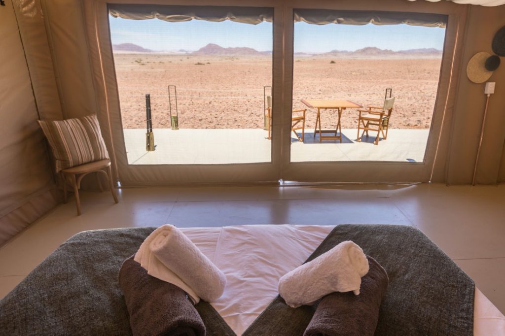 Namibia Sesriem Elegant Desert Camp Zeltunterkunft Iwanowskis Reisen - afrika.de
