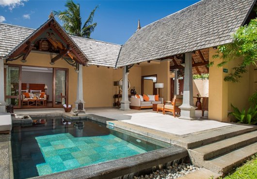 Mauritius Flic en Flac Maradiva Resort Luxury Suite Pool Villa Iwanowskis Reisen - afrika.de