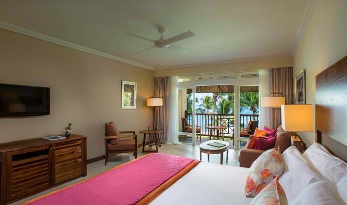 Mauritius Flic en Flac Sand Suites Resort Superior Suite Iwanowskis Reisen - afrika.de