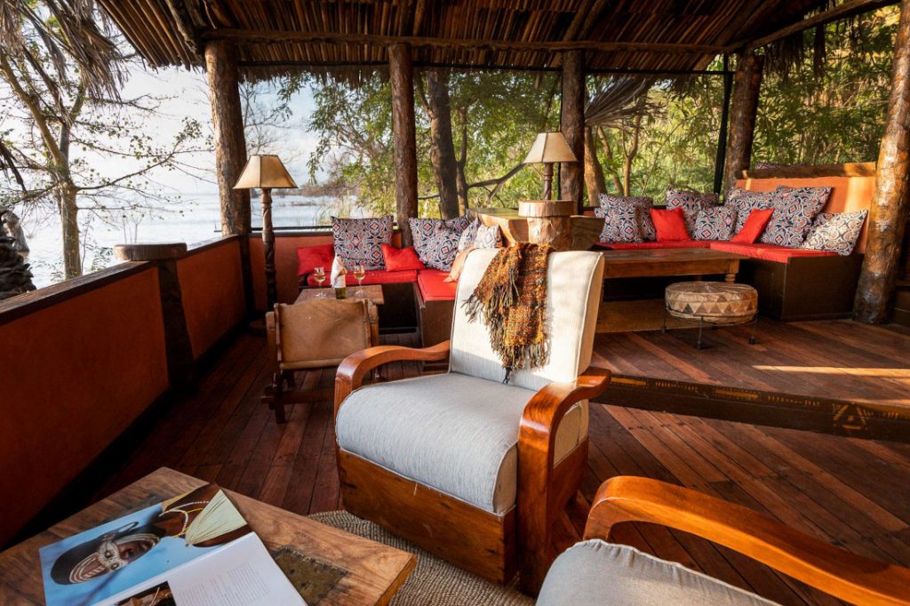 Tansania Lake Eyasi Kisima Ngeda Tented Camp Lounge Iwanowskis Reisen - afrika.de