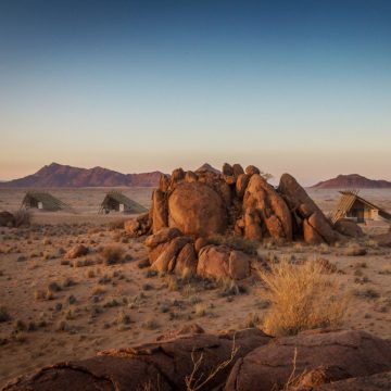 Namibia Sossusvlei Desert Quiver Camp Iwanowskis Reisen - afrika.de