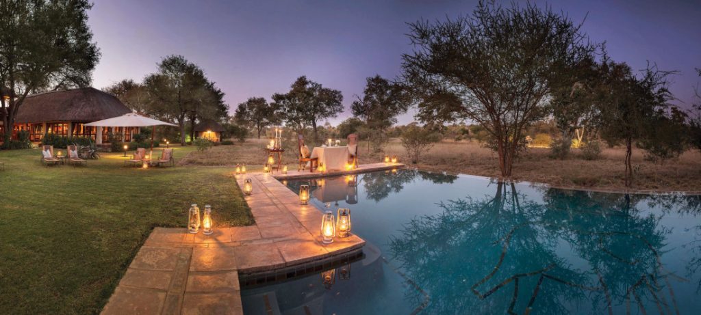 Südafrika Kruger National Park Kings Camp Pool Iwanowskis Reisen - afrika.de