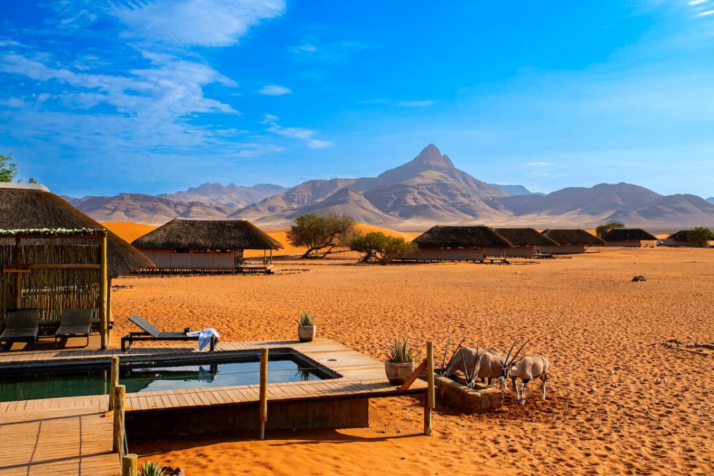 Namibia NamibRand Sesriem Kwessi Dunes Pool Iwanowskis Reisen - afrika.de