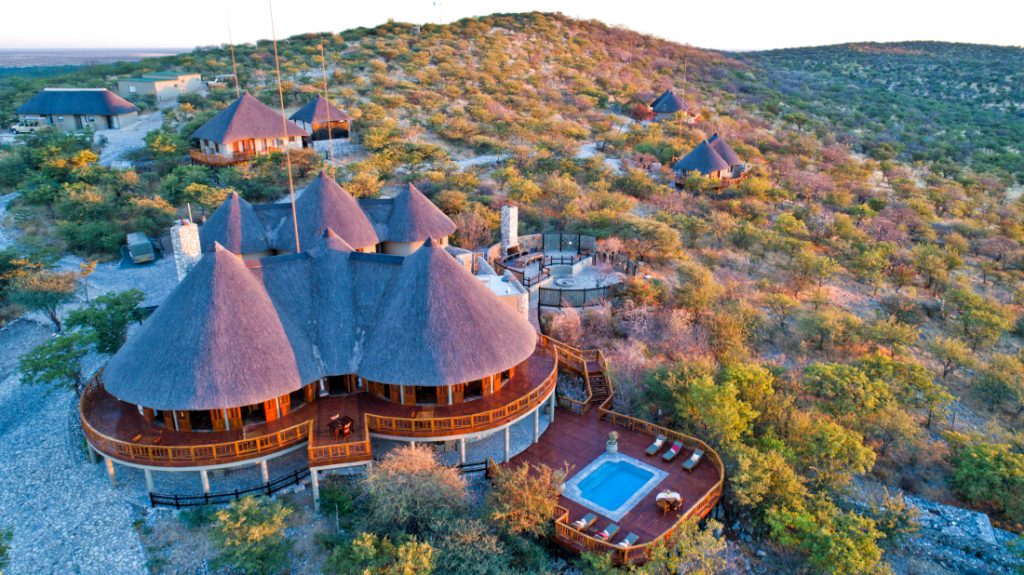 Namibia Etosha National Park Etosha Mountain Lodge Iwanowskis Reisen - afrika.de