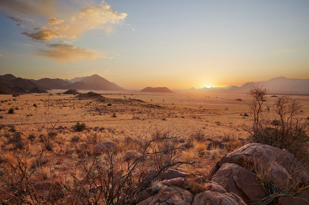 Namibia Tirasberge Khomas Hochland Nooishof Sinclair Natur Reservat Landschaft Iwanowskis Reisen - afrika.de