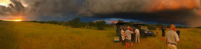 Namibia Ongava Sundowner Gewitter NSchwarz