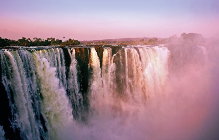 Simbabwe Viktoriafälle Sunway Iwanowskis Reisen - afrika.de