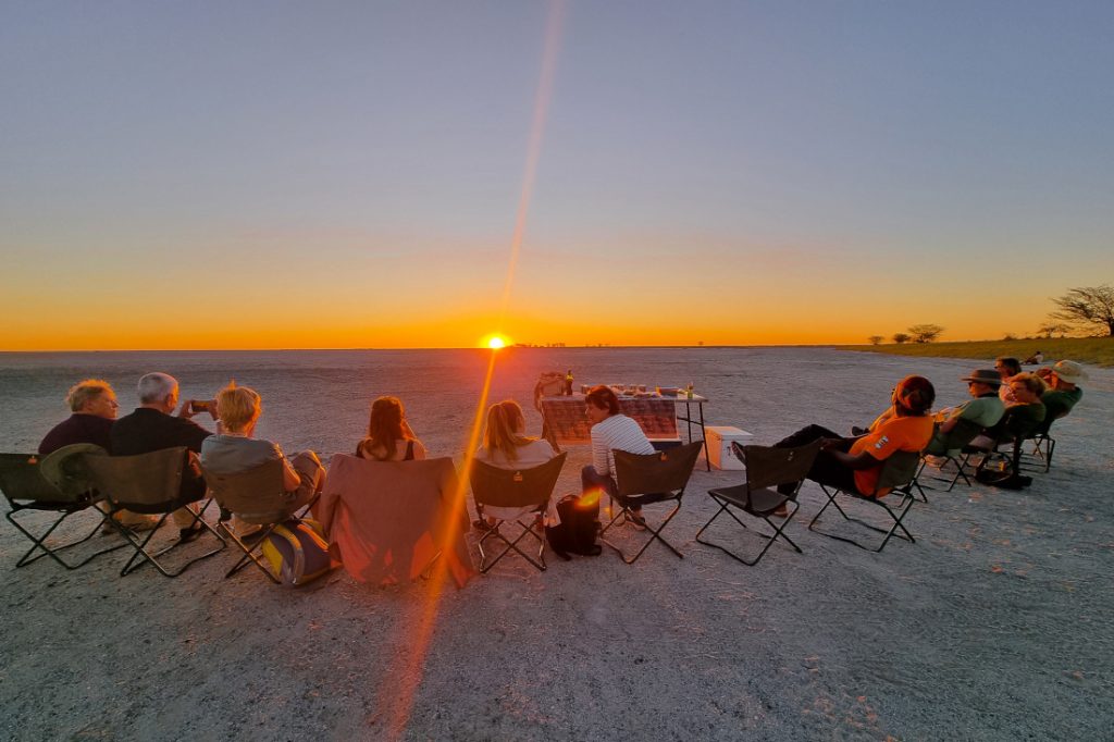 Botswana Nata Pfanne Sonnenuntergang Sunway Patrick Fonseca Iwanowskis Reisen - afrika.de